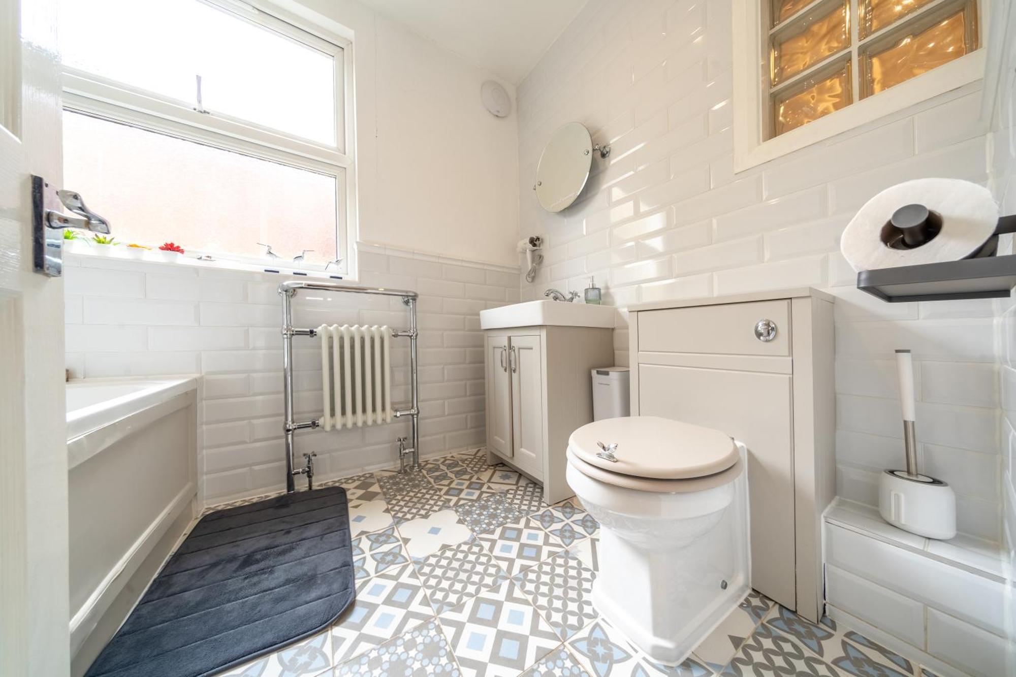 Beautiful 2 Bedroom With Private Garden In Wimbledon - Minutes From Central Лондон Екстер'єр фото