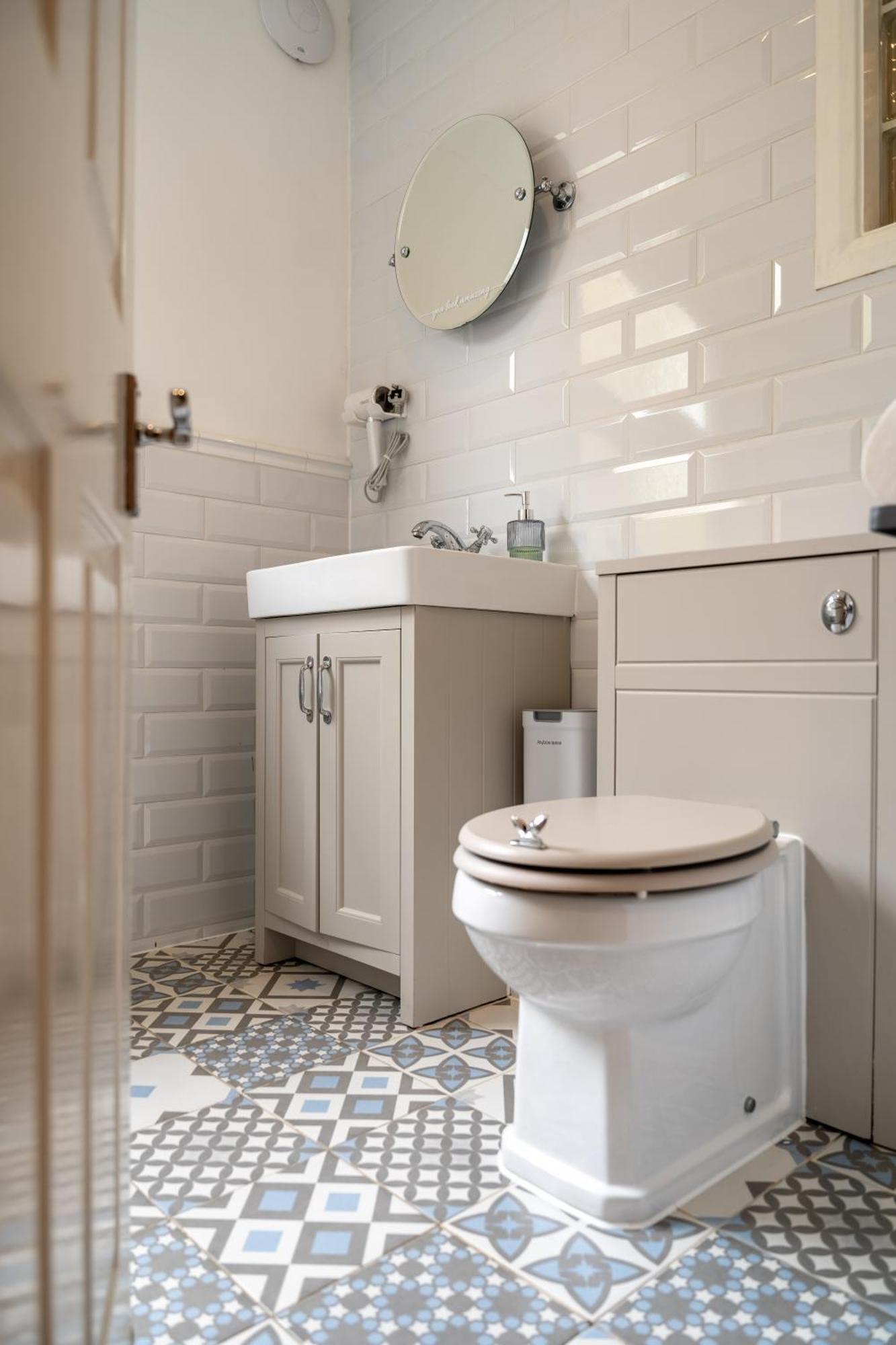Beautiful 2 Bedroom With Private Garden In Wimbledon - Minutes From Central Лондон Екстер'єр фото